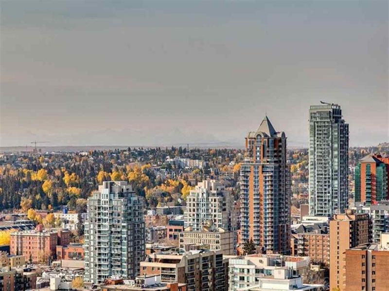 Navigating Calgary's Commercial Property Market: 8 Tips for Investment Success
